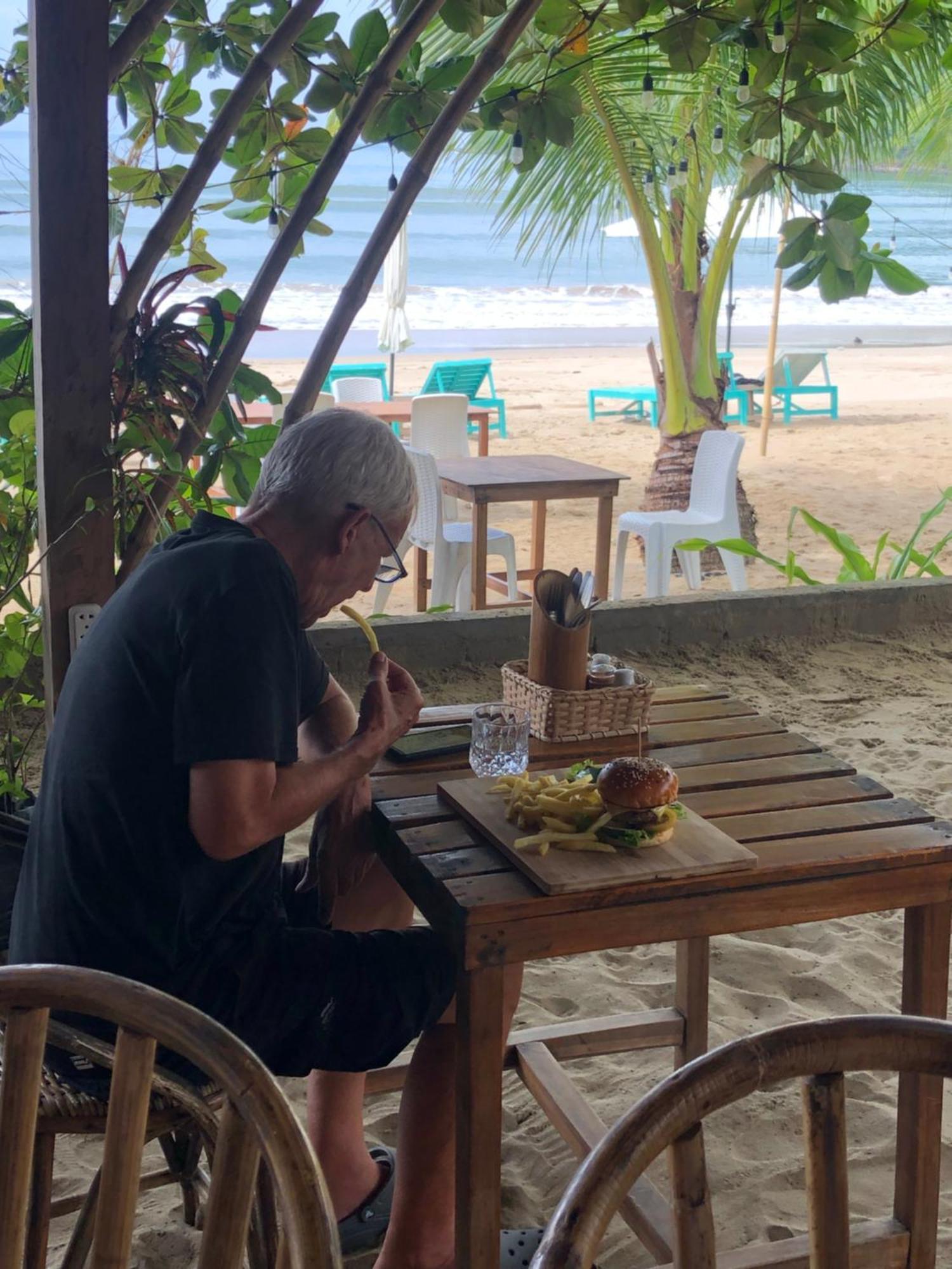 אל נידו Zhaya'S Beach & Cottages מראה חיצוני תמונה